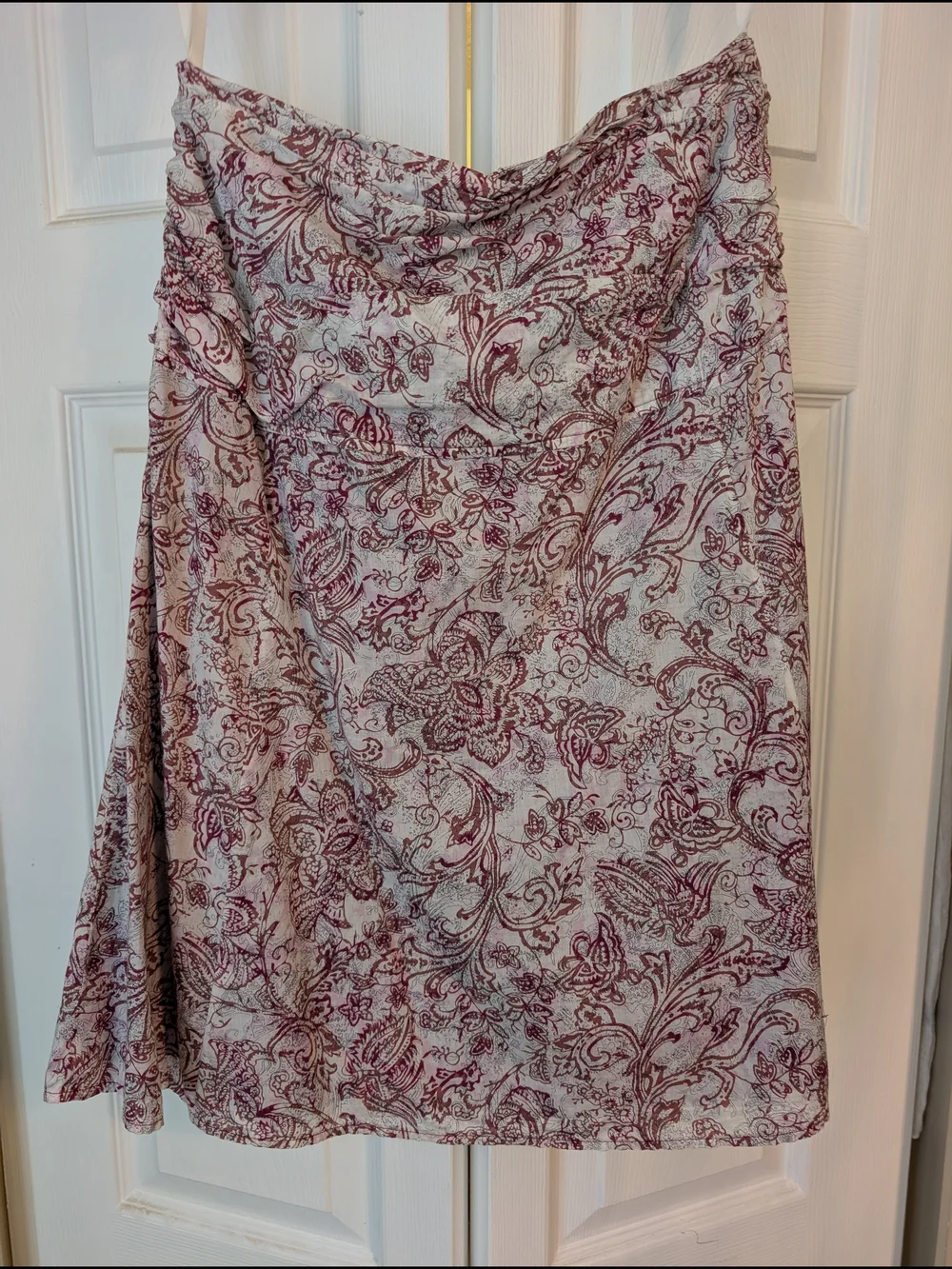 Skirt with Pink Floral Paisley Print - Picture 3 of 8